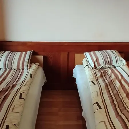 Karpiowka Noclegi Osiek  Rom bilde